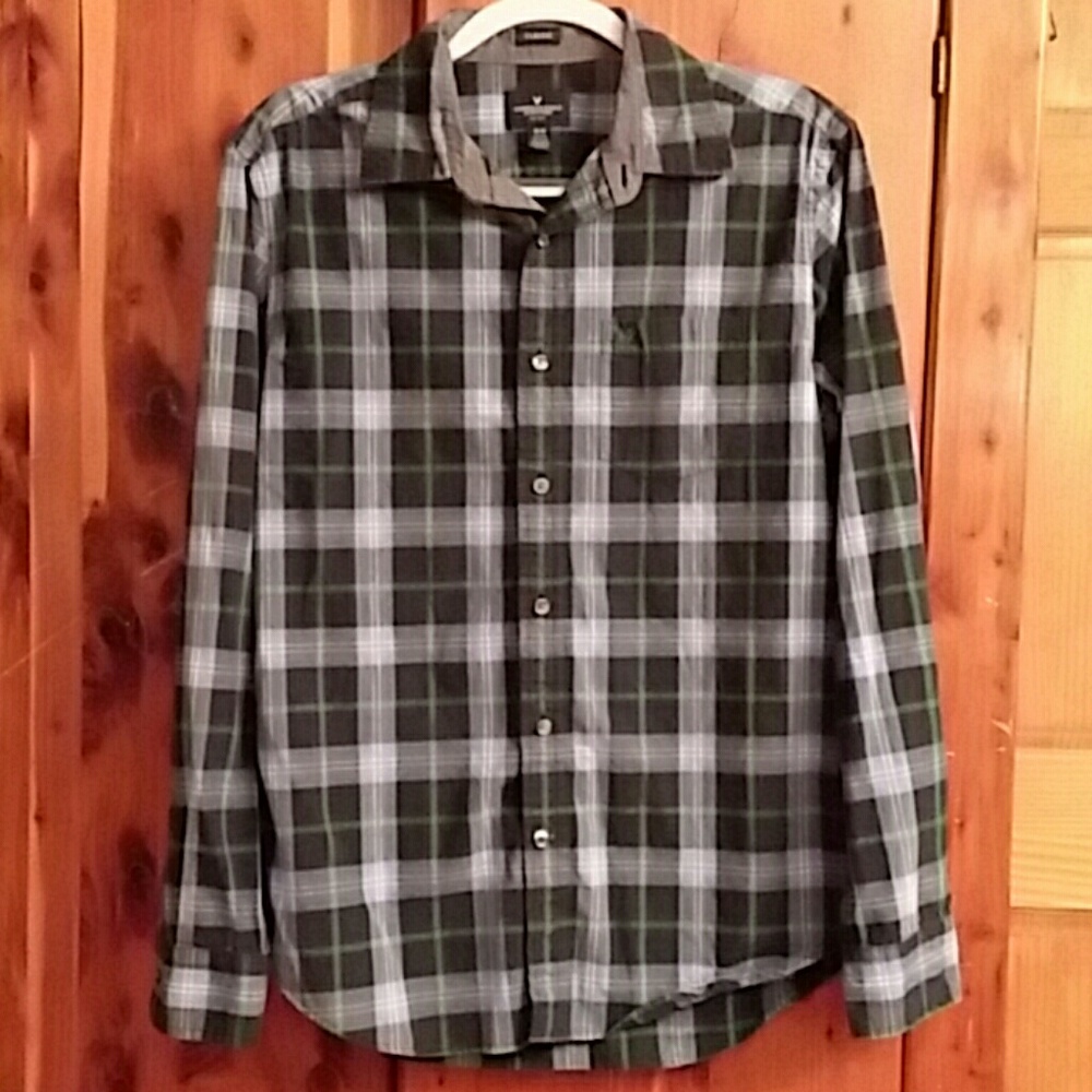 American Eagle Button Down Shirt